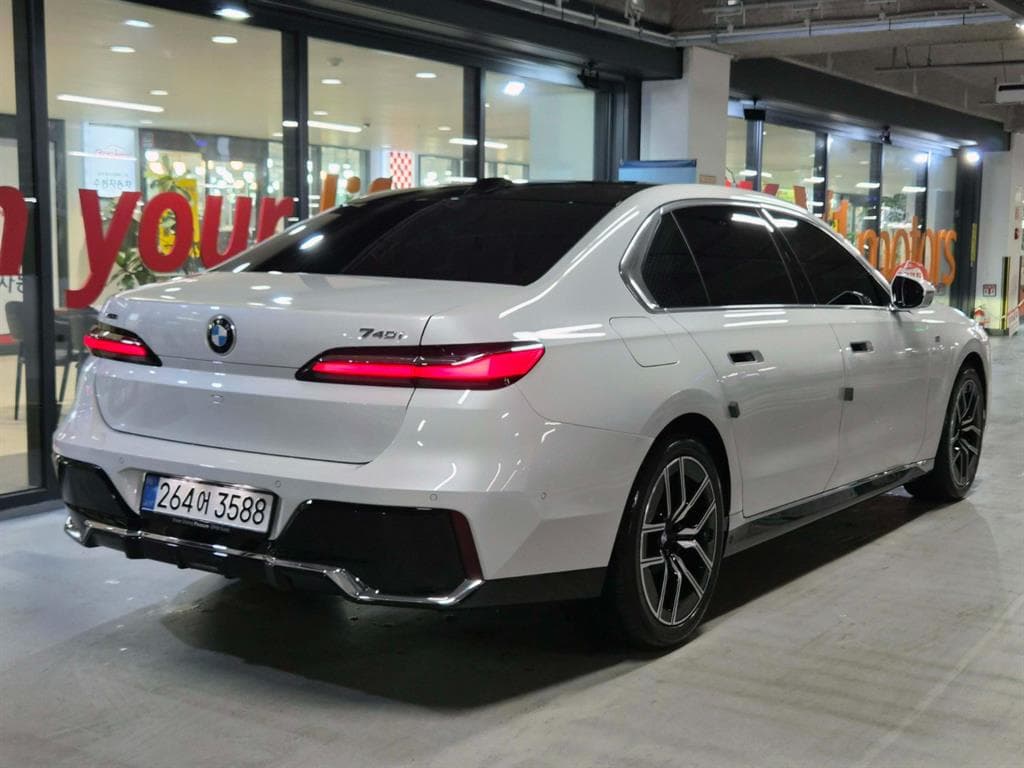 BMW 7시리즈(G70)740i xDrive M Sport - 4