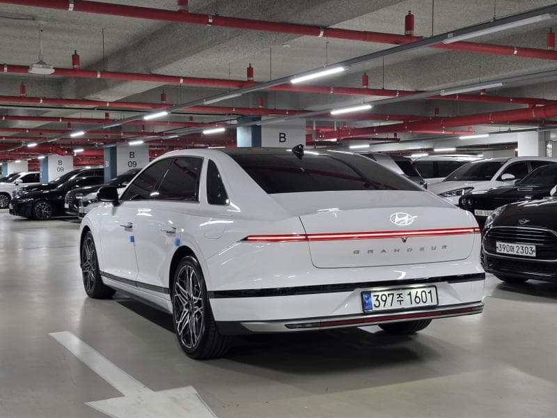 Хюндай Ди Всеново Grandeur (Azera)3.5 LPG 일반 Exclusive - 3