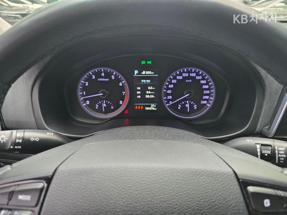 Hyundai Grandeur (Azera)IG3.0 Exclusive Standard - 7