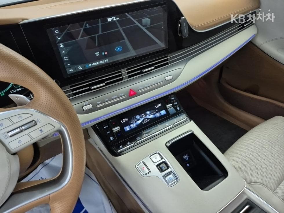 Hyundai The New (facelift) Grandeur (Azera)3.3 Calligraphy - 10