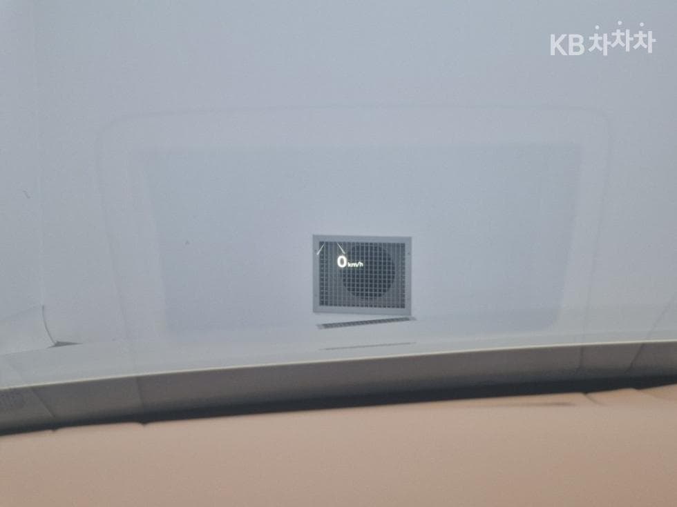 Hyundai The New (facelift) Grandeur (Azera)3.3 Calligraphy - 16