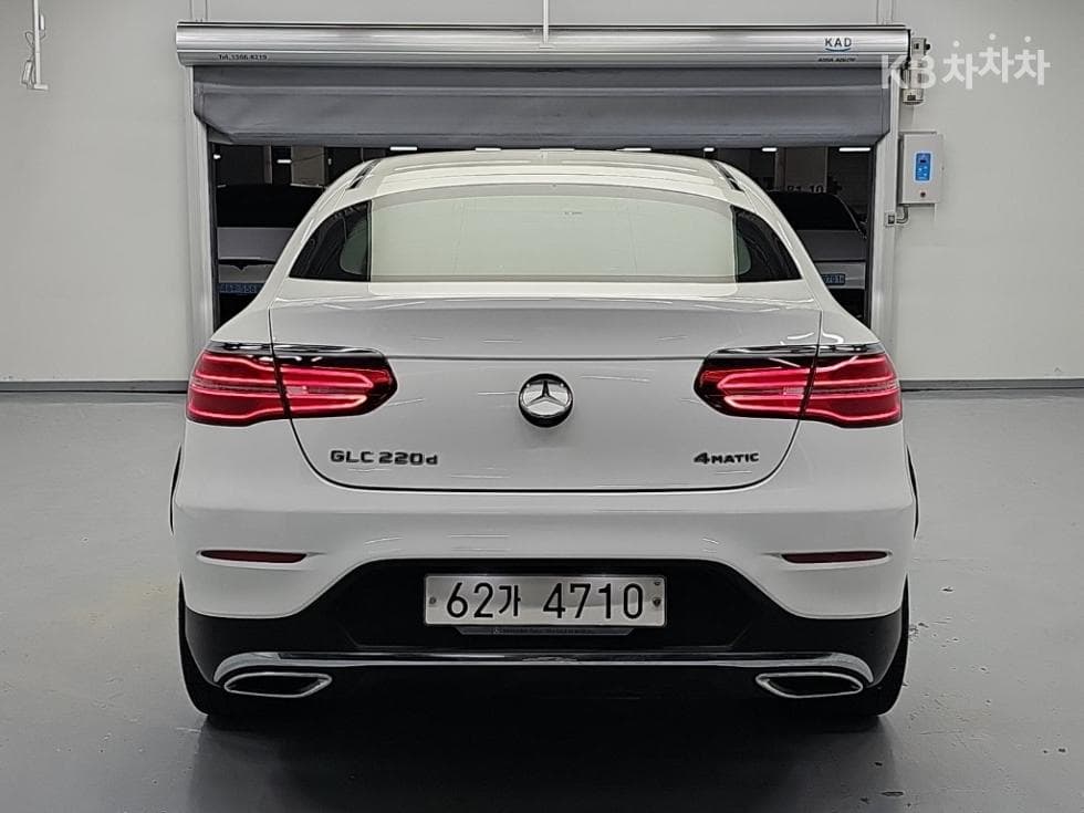 Mercedes-Benz GLC(X253)220 d 4Matic COUPE Premium - 3