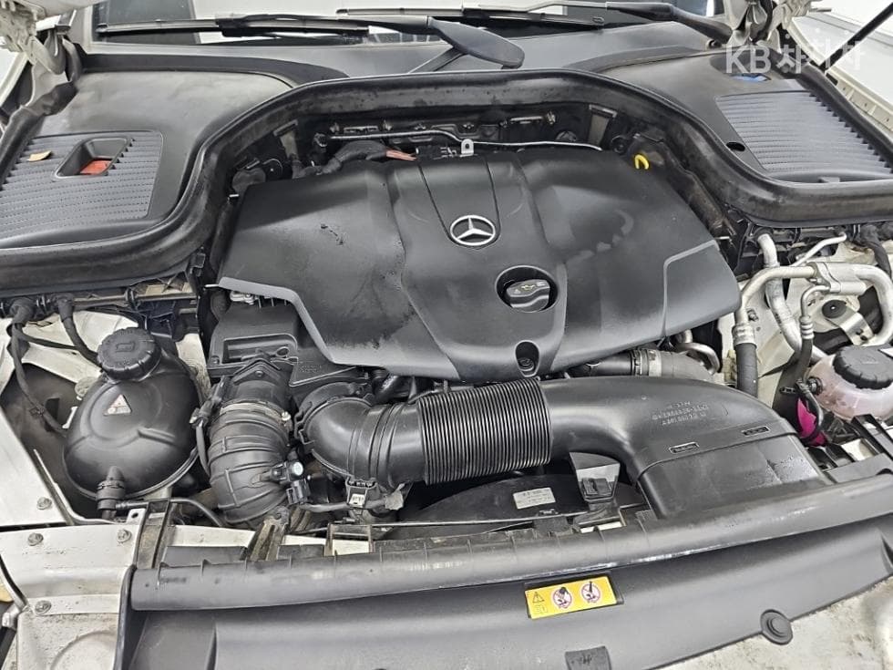 Mercedes-Benz GLC(X253)220 d 4Matic COUPE Premium - 5