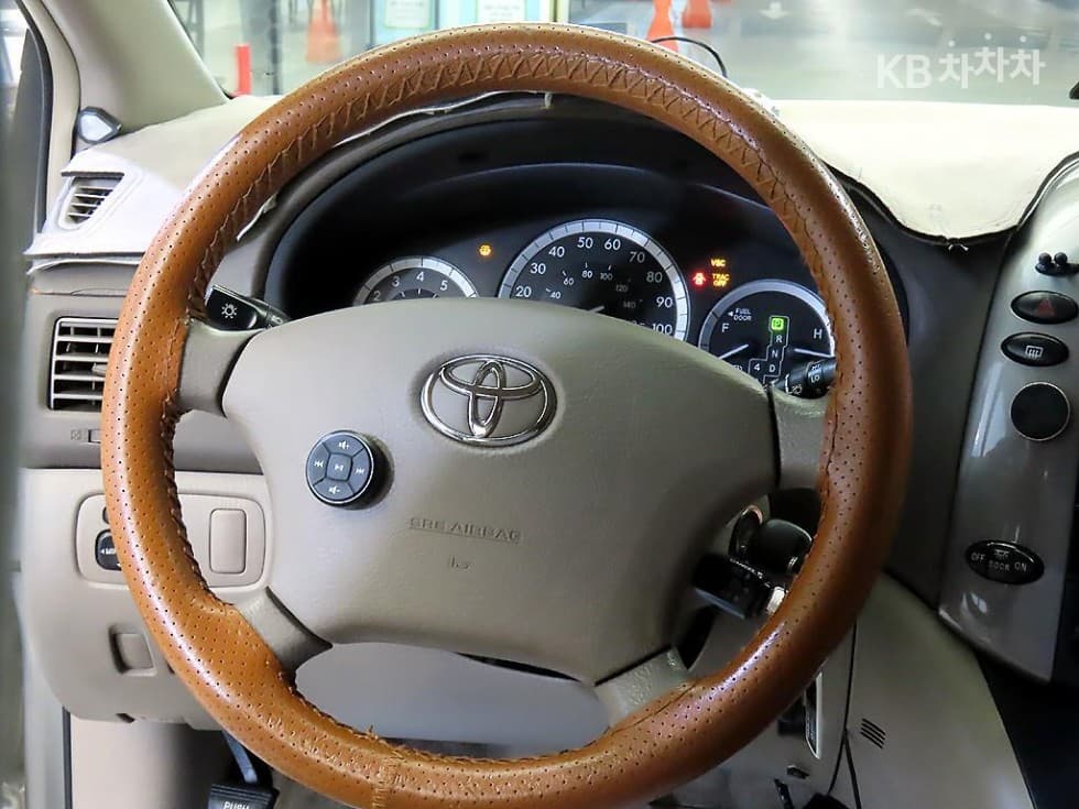 Toyota Sienna3.5 Второ поколение - 8