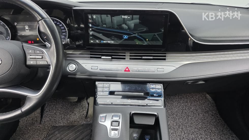 Хюндай The New (фейслифт) Grandeur (Azera)LPi 3.0 Рент-а-кар Modern - 18