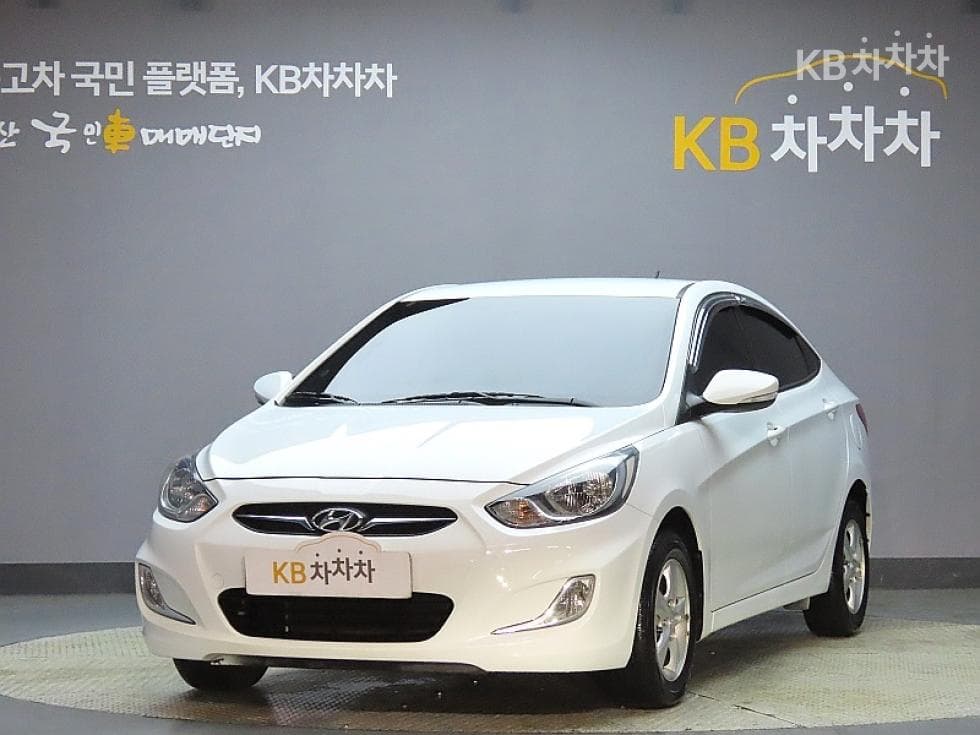 Hyundai Accent(신형) 1.4 VVT Premier - Image 1