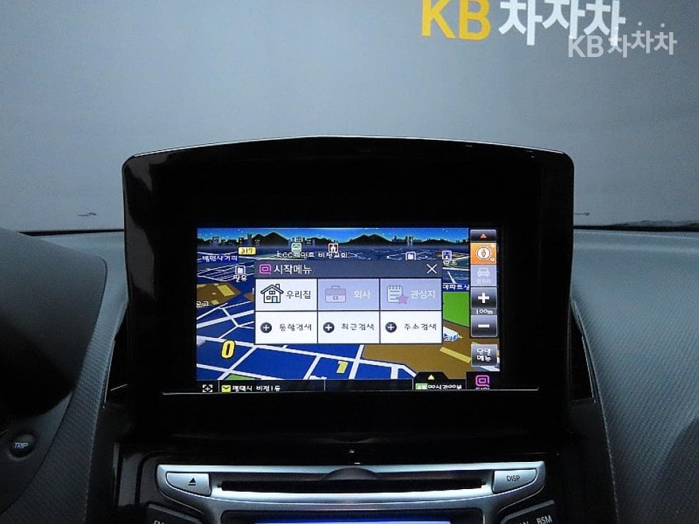Hyundai Accent(신형)1.4 VVT Premier - 14