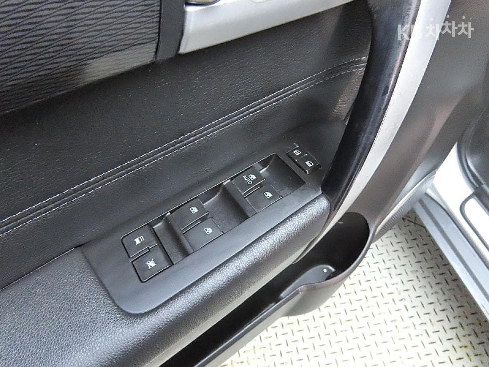 GM Korea Chevrolet Captiva2WD LT Premium - 13