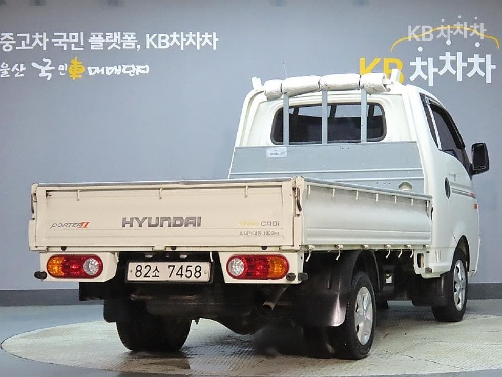 Hyundai Porter 2Extra Long Super Cab CRDi SUP High-end Type - 2
