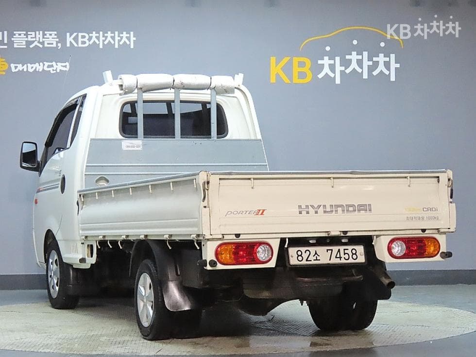 Hyundai Porter 2Extra Long Super Cab CRDi SUP High-end Type - 4
