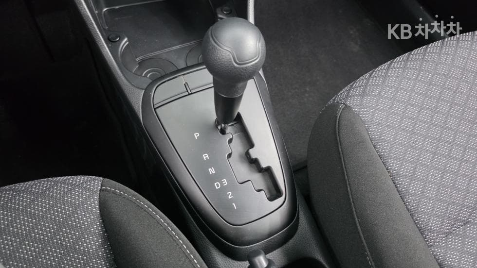 Киа The New (фейслифт) Morning / Picanto(JA)1.0 Бензин Тренди - 10