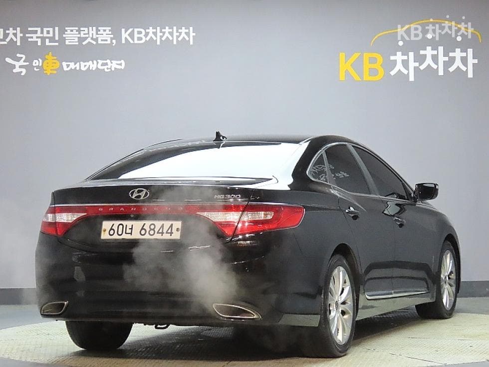 Хюндай Grandeur (Azera)HGHG300 로얄 - 2