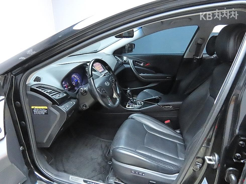 Хюндай Grandeur (Azera)HGHG300 로얄 - 10