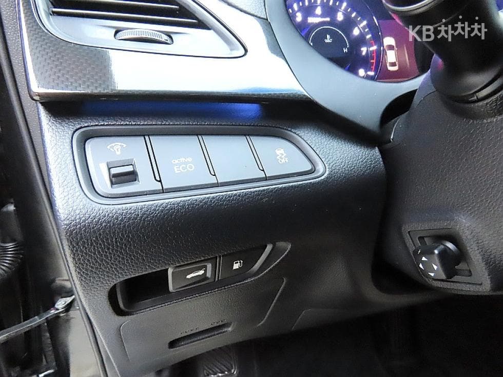 Хюндай Grandeur (Azera)HGHG300 로얄 - 12