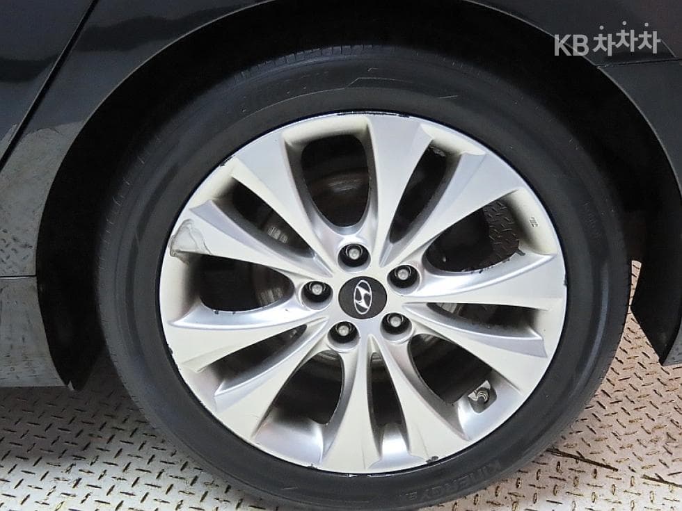 Хюндай Grandeur (Azera)HGHG300 로얄 - 20