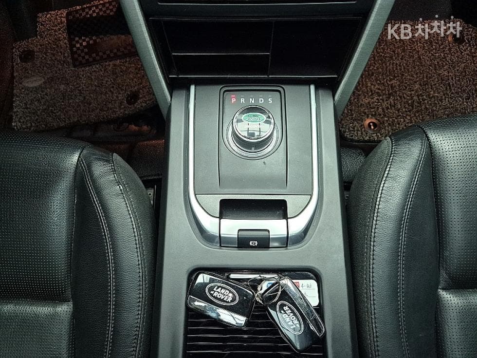 Land Rover 디스커버리 스포츠2.0 TD4 SE - 11
