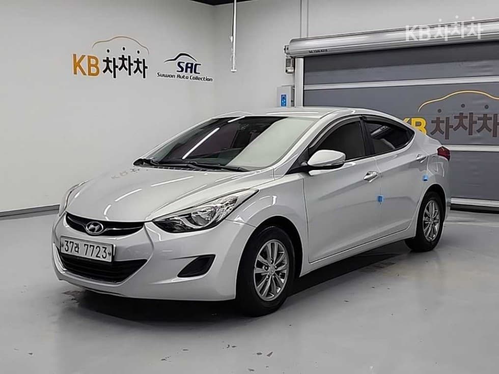 Хюндай Avante (Elantra)MD M16 GDi LUXURY - Image 1
