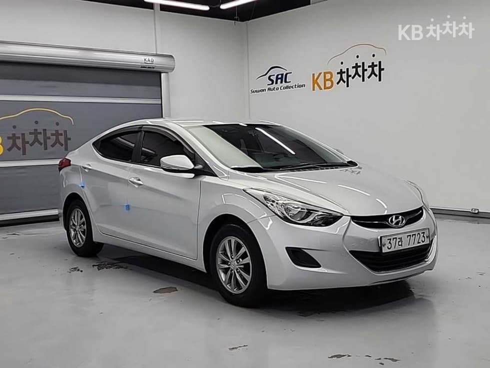 Хюндай Avante (Elantra)MDM16 GDi LUXURY - 4