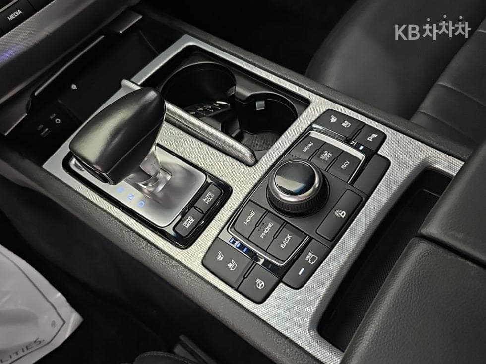 Genesis G803.3 GDI AWD Premium Luxury - 8