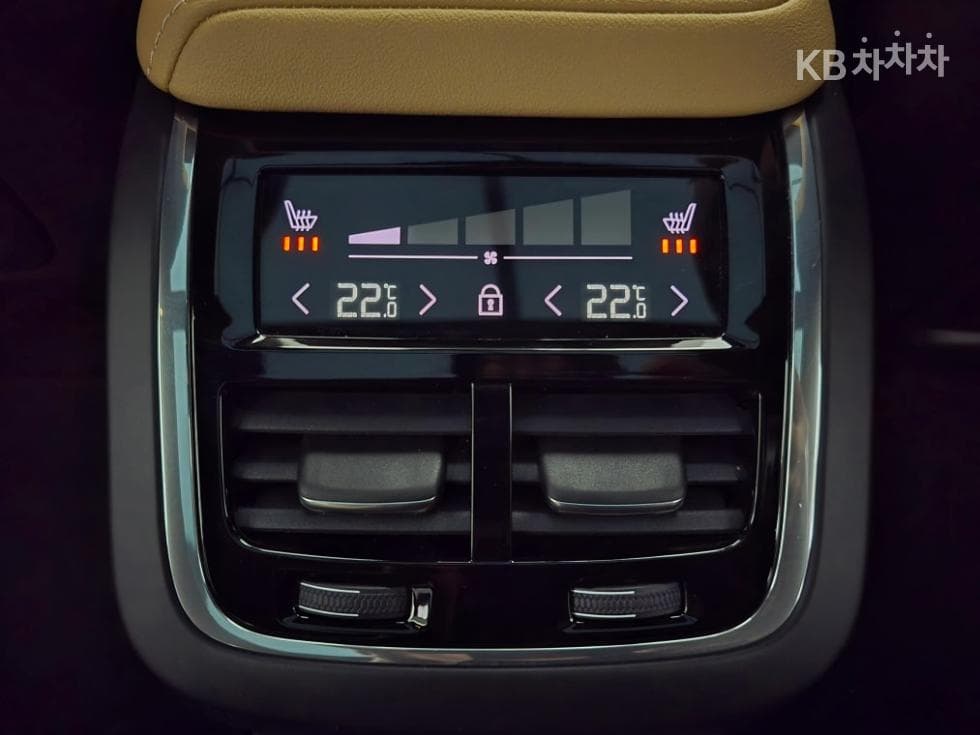 Volvo V60 CC(Второ поколение)B5 AWD Ultimate - 19