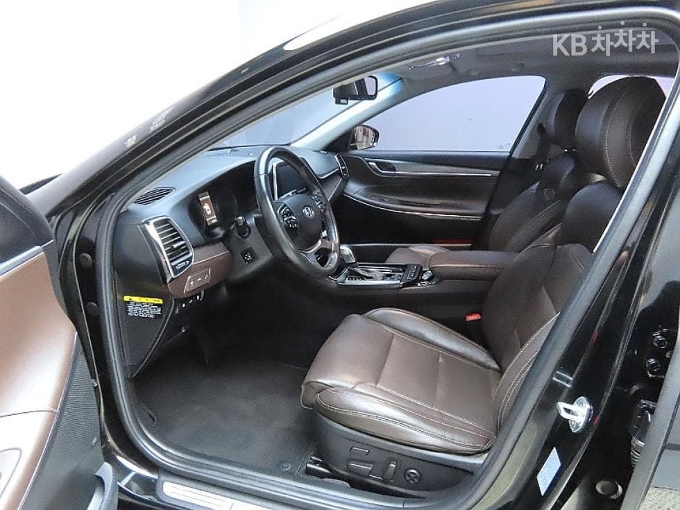 Hyundai Grandeur (Azera)IGRental car 3.0 LPi Exclusive Standard - 10