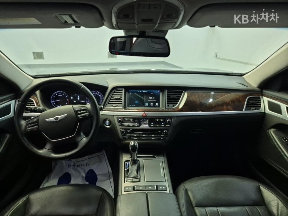 Hyundai GenesisDHG330 Modern AWD Standard - 7