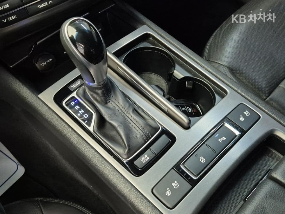 Hyundai GenesisDHG330 Modern AWD Standard - 8