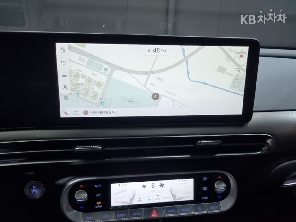 Дженезис GV60Стандартен 2WD Стандартен - 12