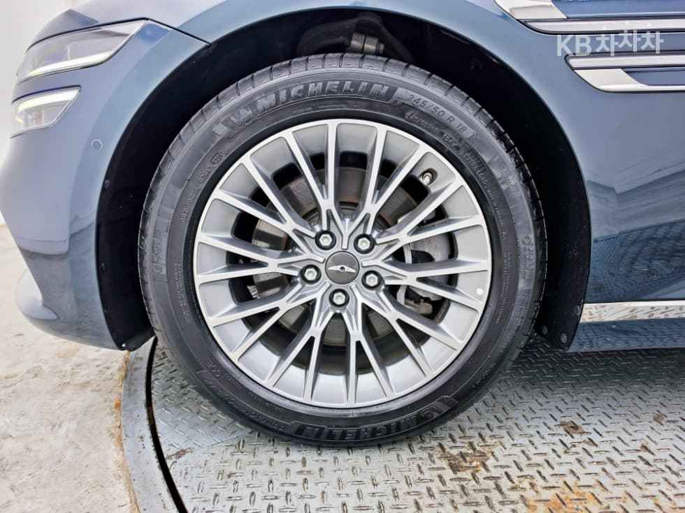 Genesis G80(RG3)2.5 Turbo Gasoline Direct Injection AWD - 27