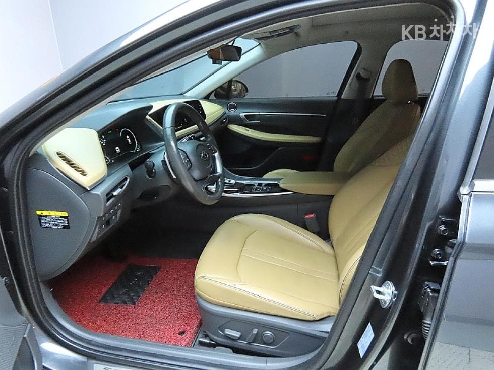 Hyundai Sonata (DN8)2.0 Inspiration - 10