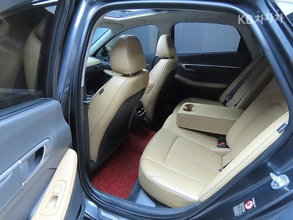 Hyundai Sonata (DN8)2.0 Inspiration - 11