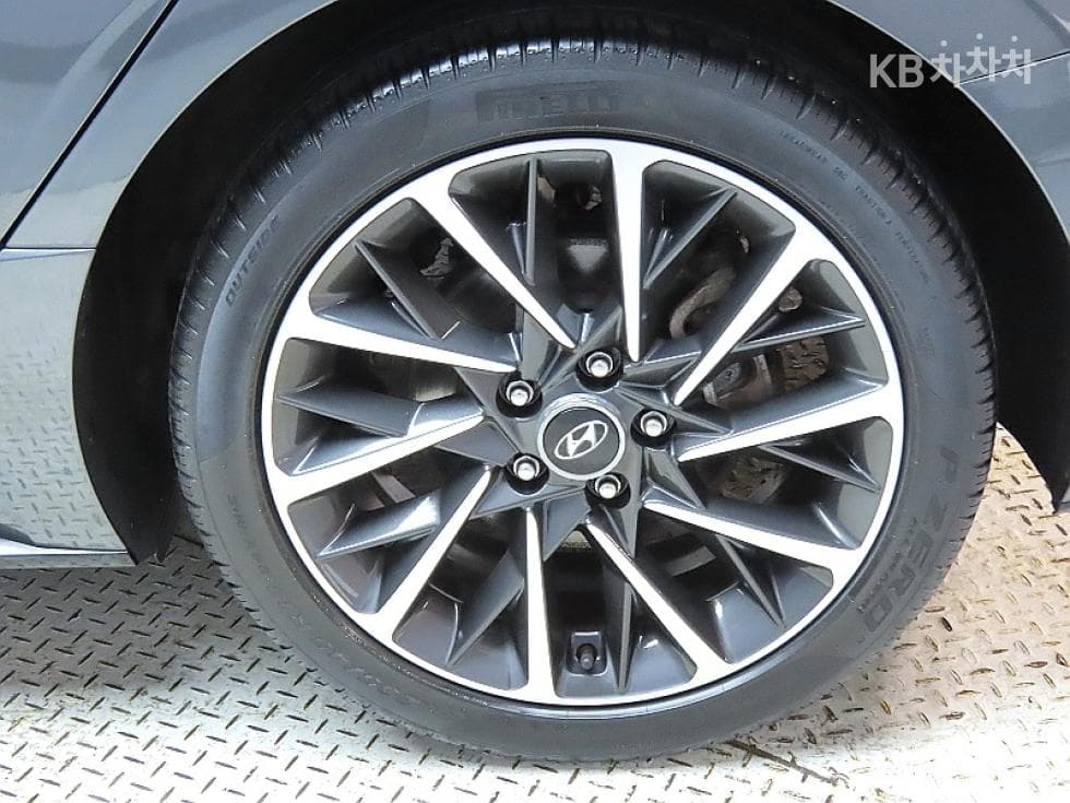 Hyundai Sonata (DN8)2.0 Inspiration - 20