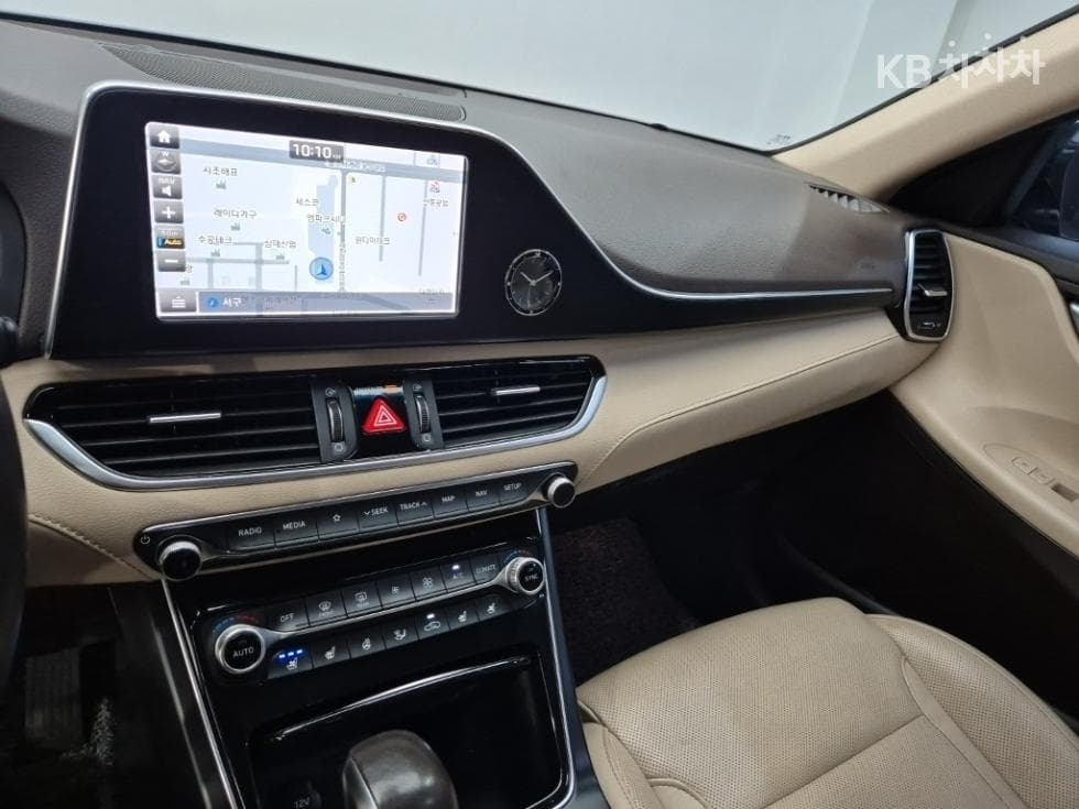 Хюндай Grandeur (Azera)IG2.4 Premium Стандартен - 10