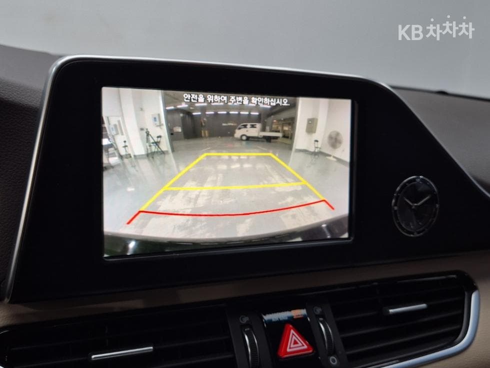 Хюндай Grandeur (Azera)IG2.4 Premium Стандартен - 14