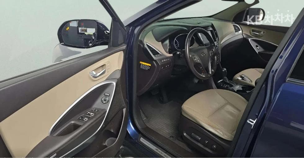 Hyundai The New (facelift) 맥스CruzeDiesel(e-VGT)R2.2 2WD Exclusive Special (special feature/edition) 6Seater승 - 5