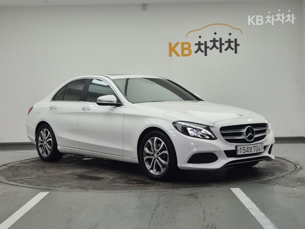 Mercedes-Benz The New (фейслифт) C-КласC220 d - 2