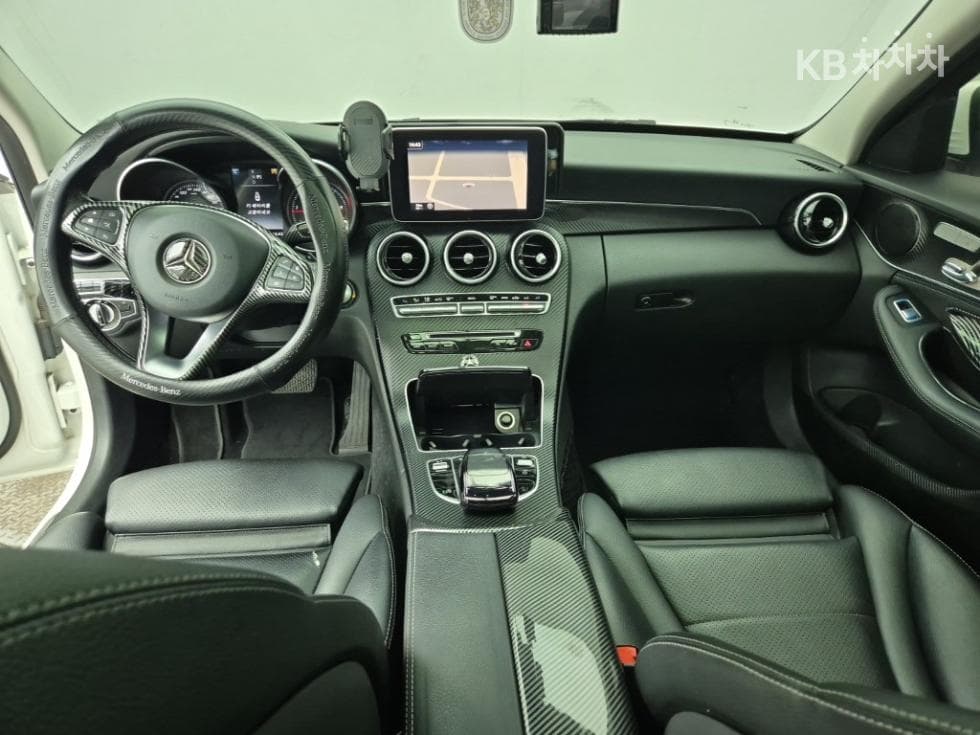 Mercedes-Benz The New (фейслифт) C-КласC220 d - 5