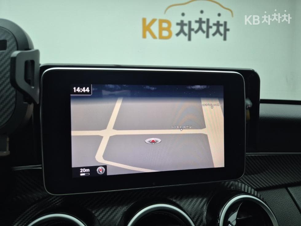 Mercedes-Benz The New (фейслифт) C-КласC220 d - 14