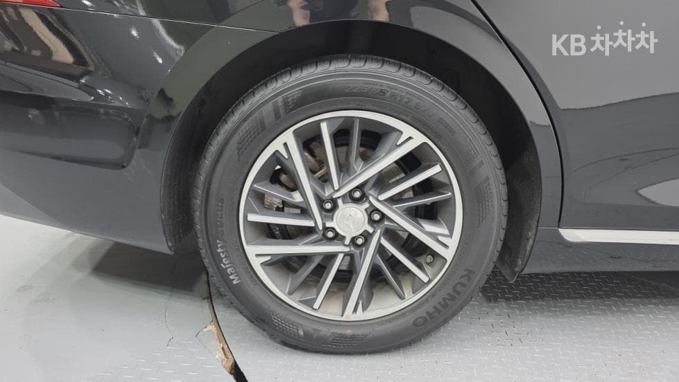 Хюндай The New (фейслифт) Grandeur (Azera)2.5 Premium - 8