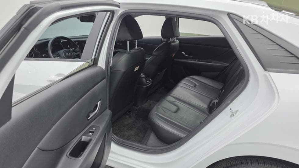 Хюндай All New Avante (Elantra)(CN7)1.6 Бензин Modern - 17
