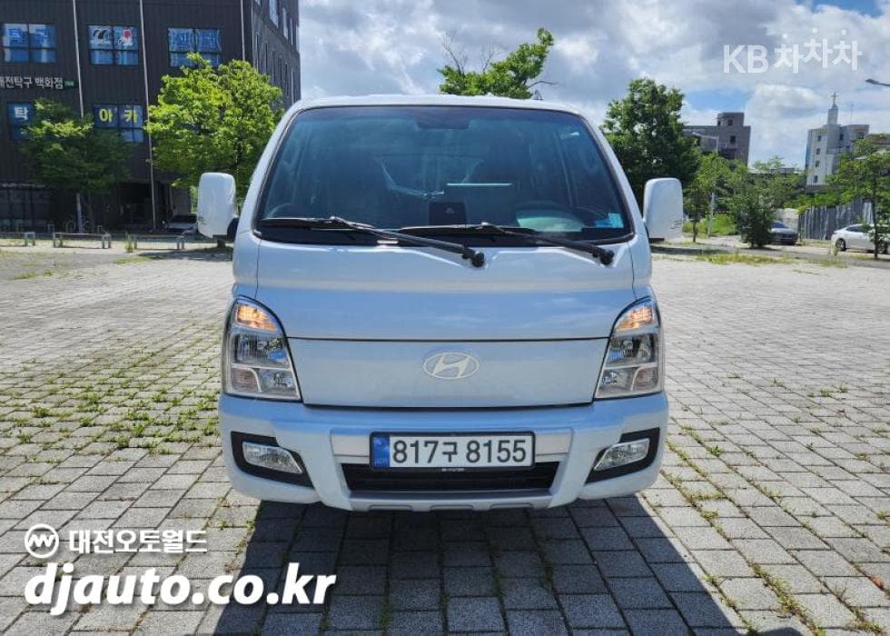Хюндай Porter 2 Удължено междуосие Двойна Кабина LPG Premium - Image 1