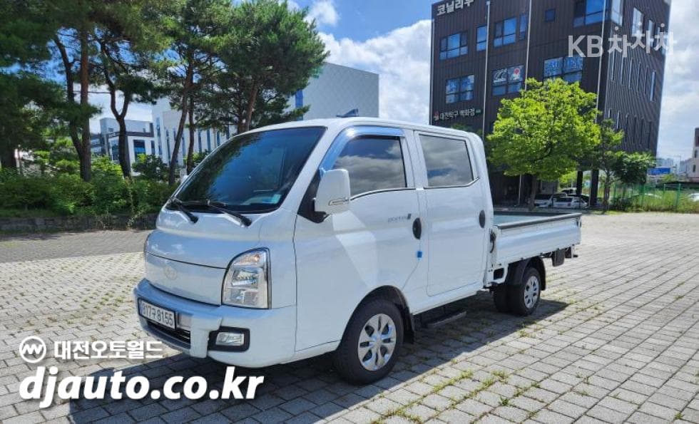 Хюндай Porter 2Удължено междуосие Двойна Кабина LPG Premium - 2