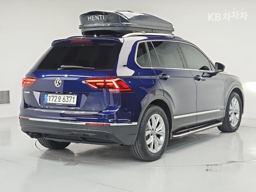 Volkswagen The New (фейслифт) Tiguan2.0 Турбо Дизел Инжекция Premium - 4