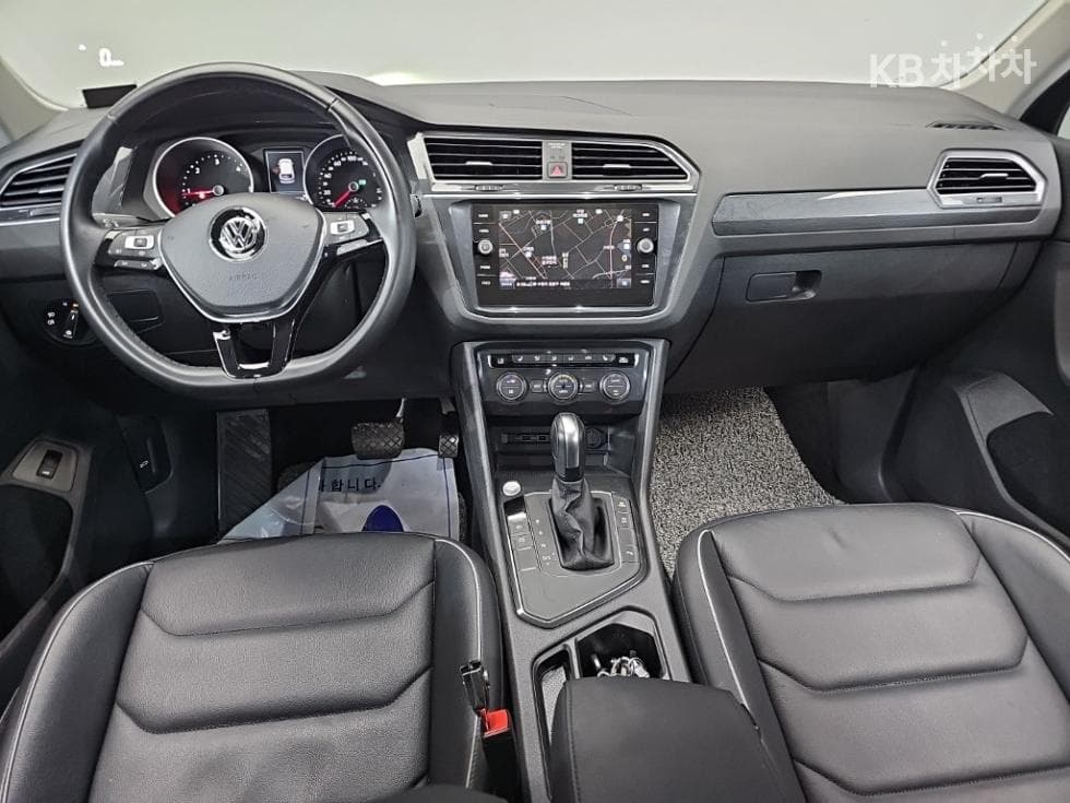 Volkswagen The New (фейслифт) Tiguan2.0 Турбо Дизел Инжекция Premium - 7