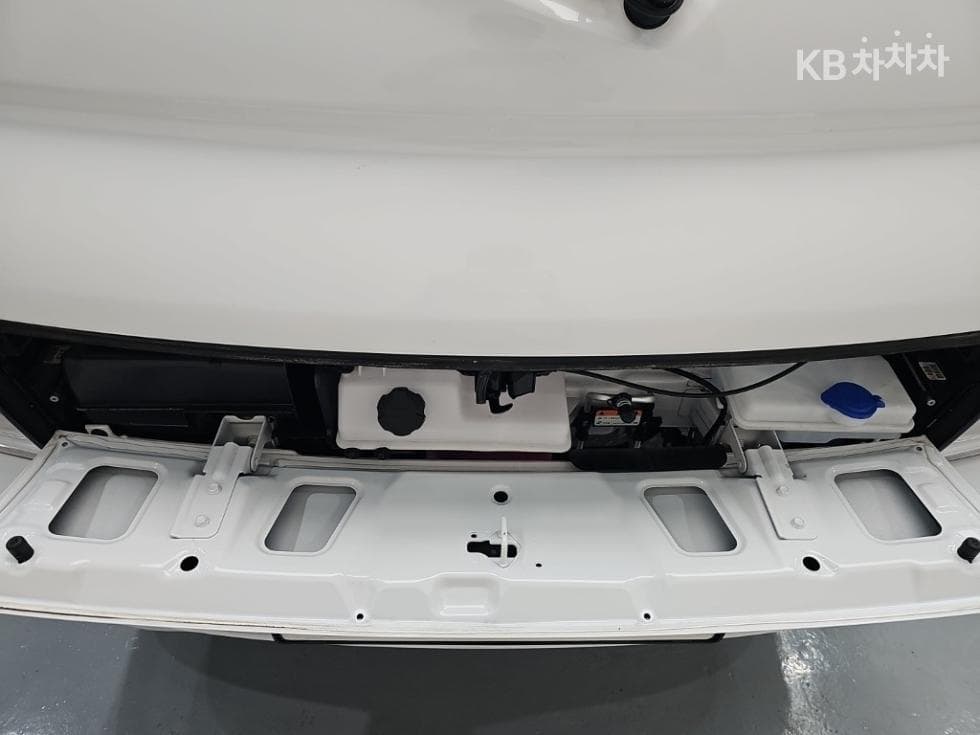 Hyundai Porter 2LPG 하이Box Truck Extra Long Super Cab Smart - 5