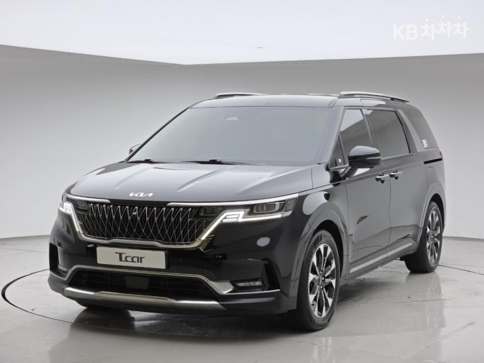 Киа Канивал 4-то поколение D2.2 9-местен Signature - Image 1