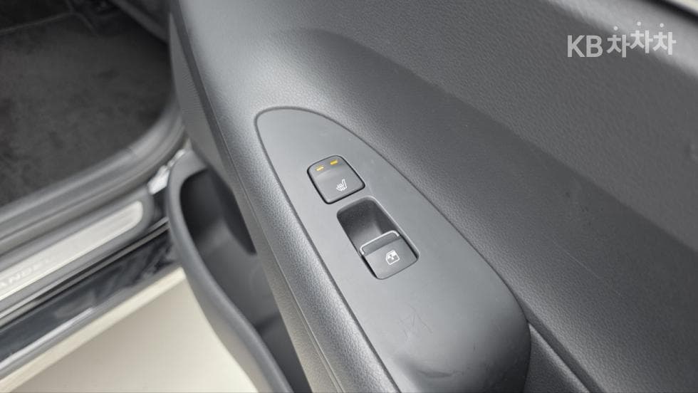 Hyundai The New (facelift) Grandeur (Azera)2.5 Premium - 19