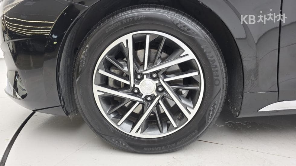 Hyundai The New (facelift) Grandeur (Azera)2.5 Premium - 21