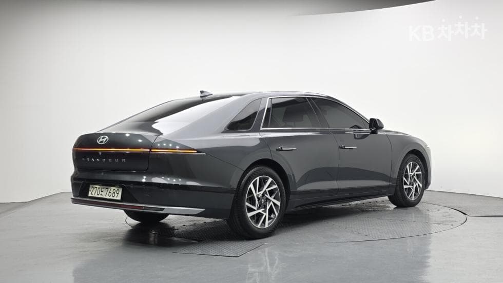 Хюндай Ди Всеново Grandeur (Azera)2.5L бензин 2WD Premium - 2