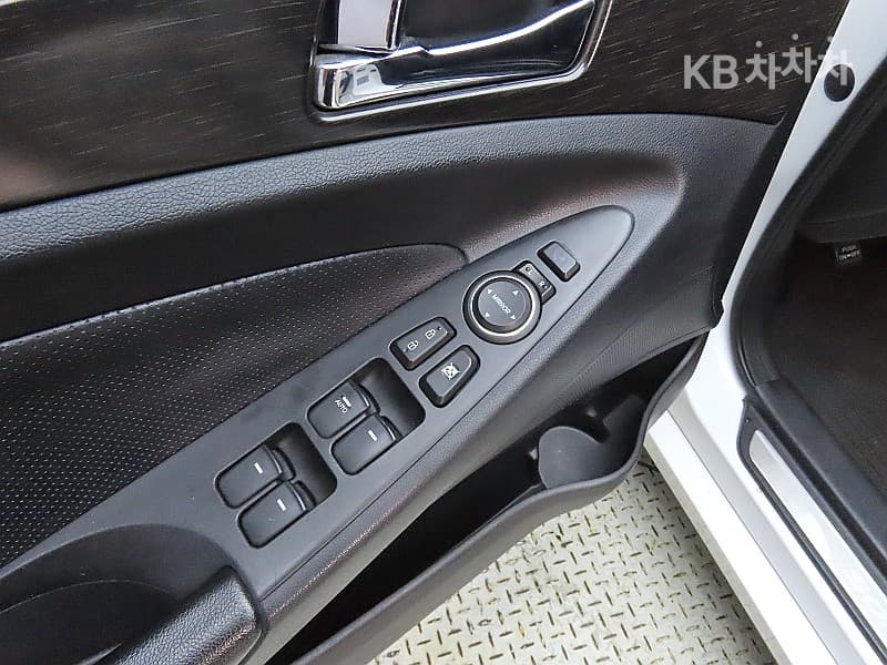 Hyundai Sonata 더 브릴리언트Turbo GDI Modern - 13